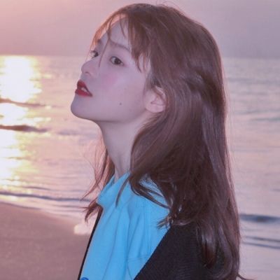 阿莲这照片看起来像几岁